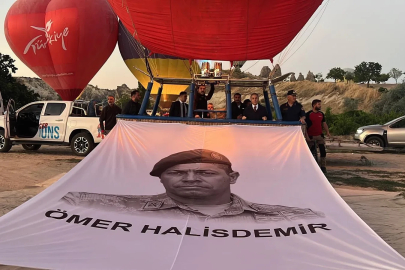 Sıcak hava balonları, 15 Temmuz için Türk bayrakları ile havalandı